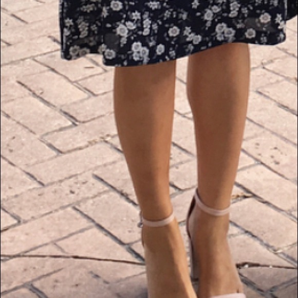 Excellent condition ASOS DRESSS - Picture 7 of 7